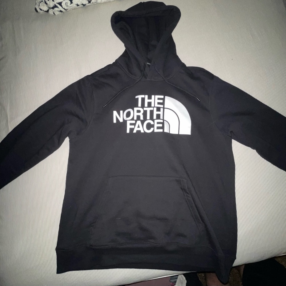The North Face Men's Black Logo Pullover Hoodie